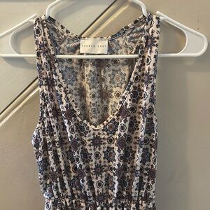 Sleeveless summer dress. Cute for work or casual. Size M